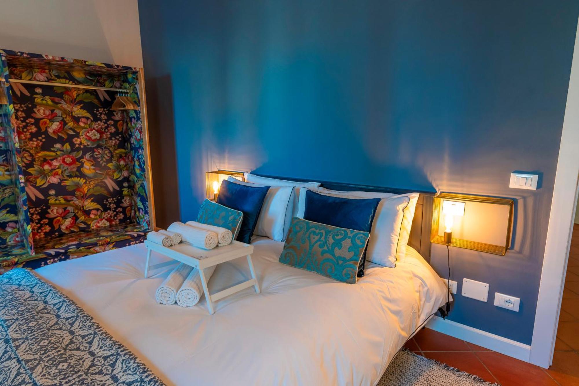 Lamalatestina Suite - Apartment In Front Of The Castle Rimini Exterior foto